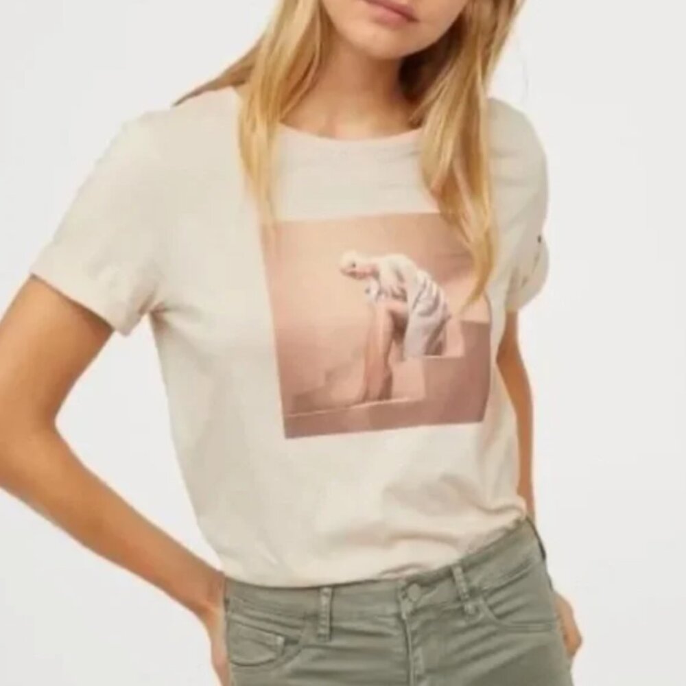 Sweetener World Tour Graphic Tee